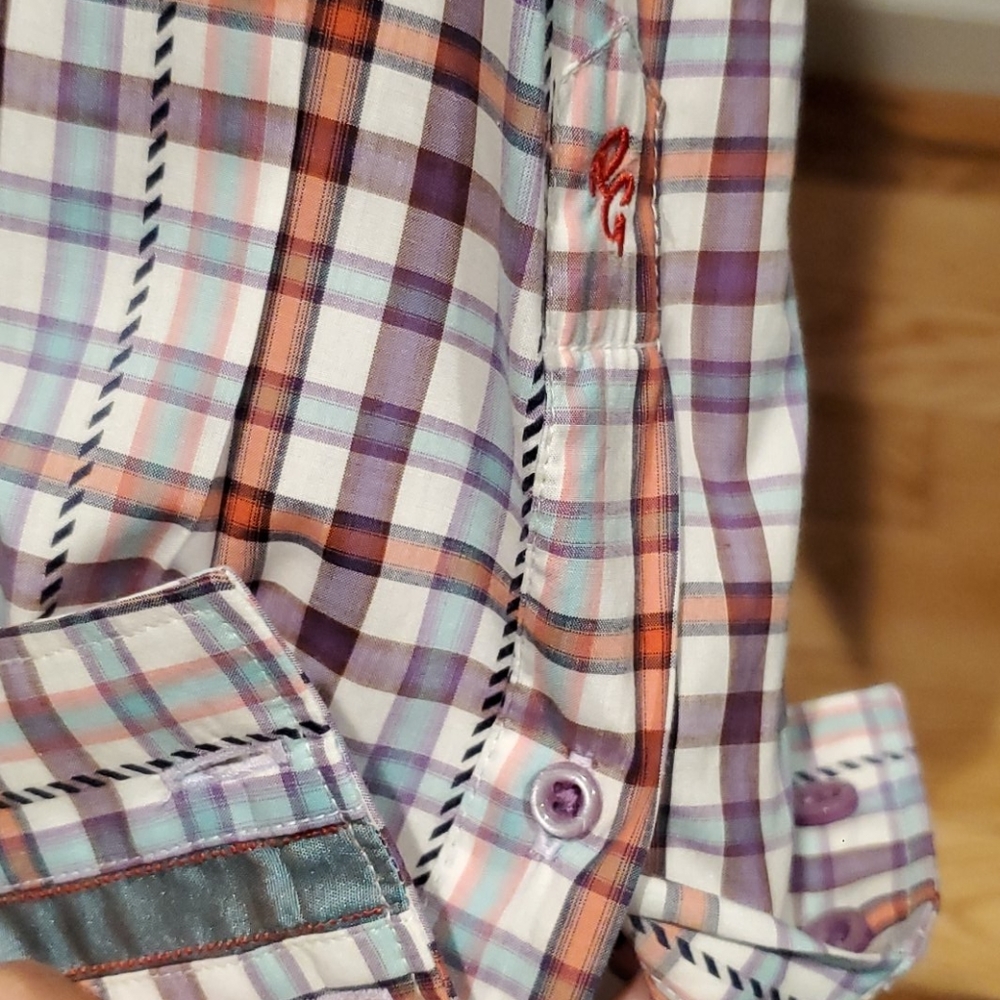 Robert Graham button down - Picture 3 of 4